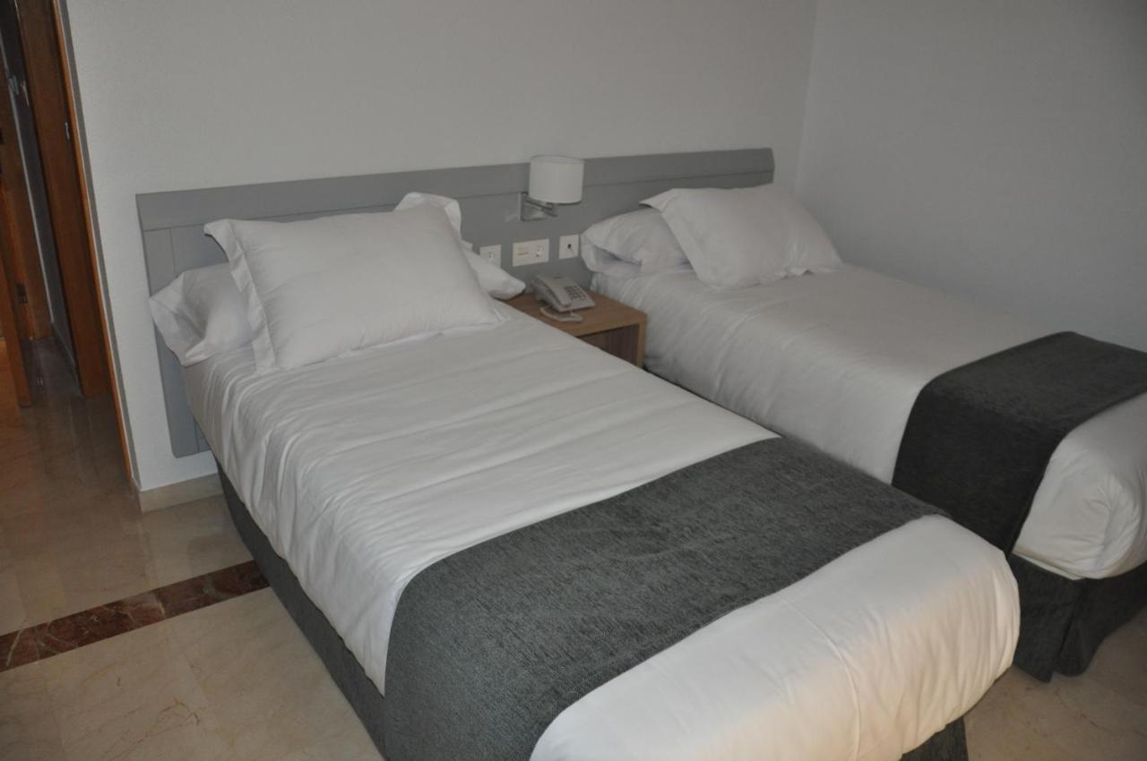 Hotel Central Caravaca Caravaca De La Cruz Exteriör bild